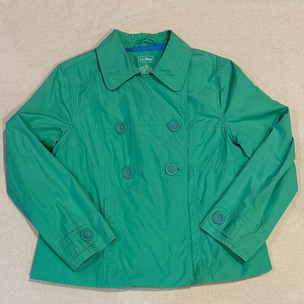 L.L. Bean Raincoat in Bright Green L